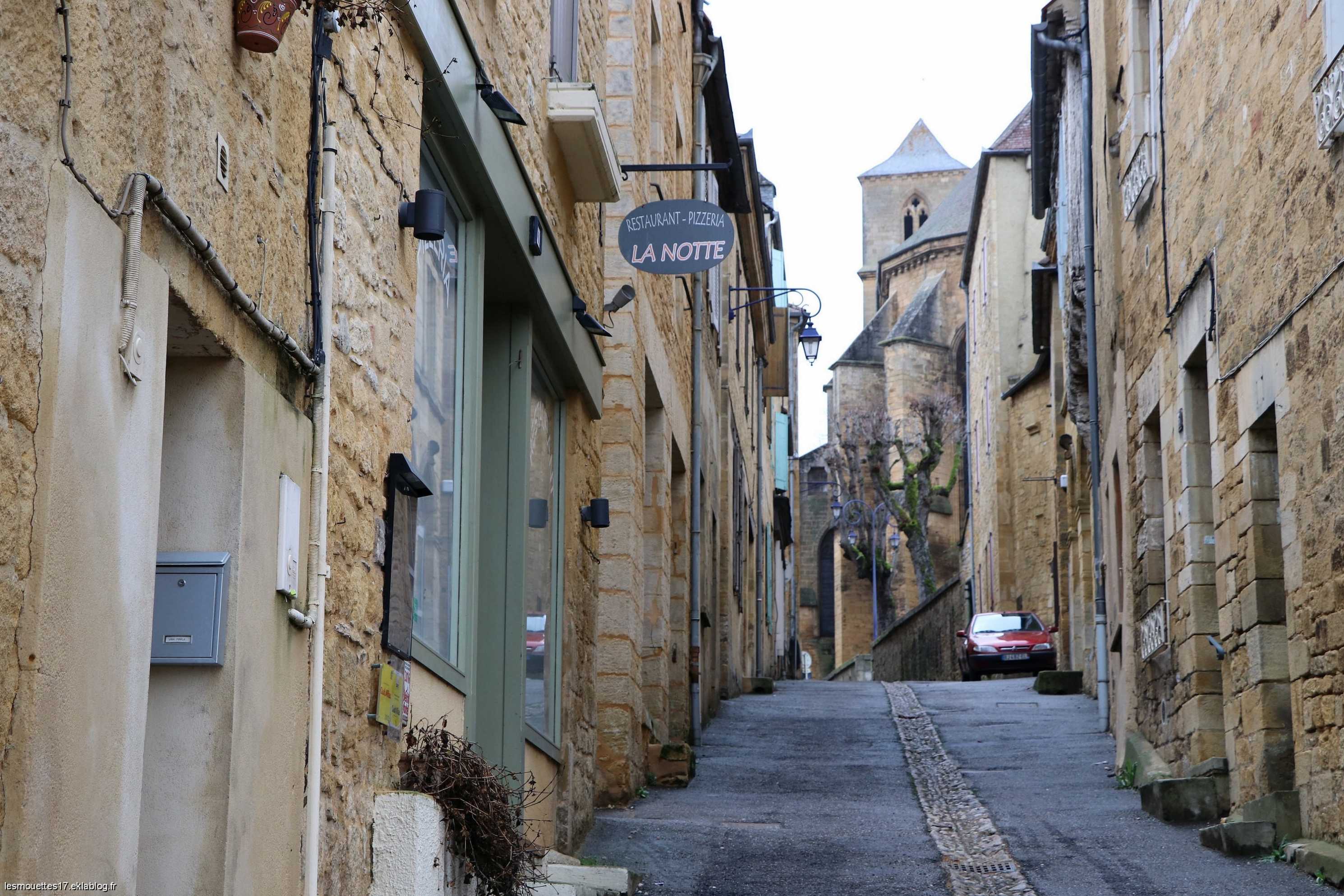 Visiter Gourdon (Lot) Visiter Gourdon (Lot)