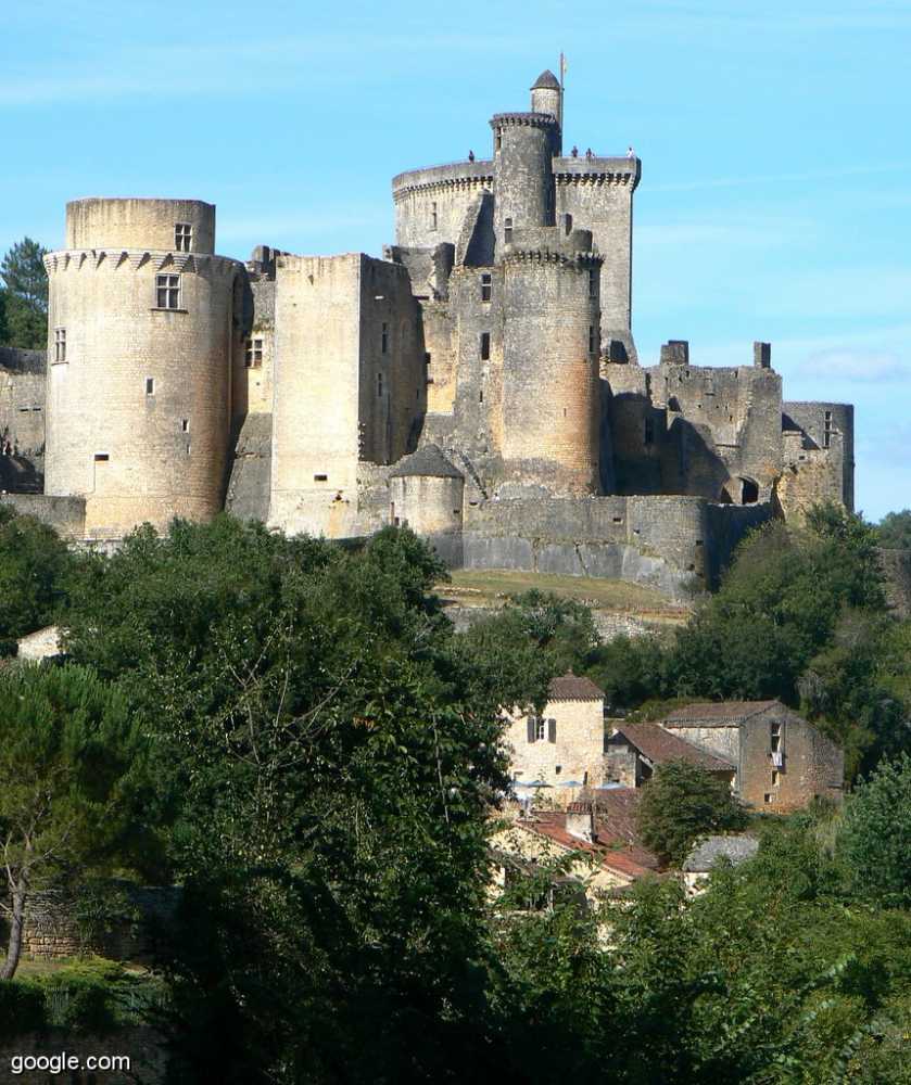 Le château de Bonaguil (Lot)